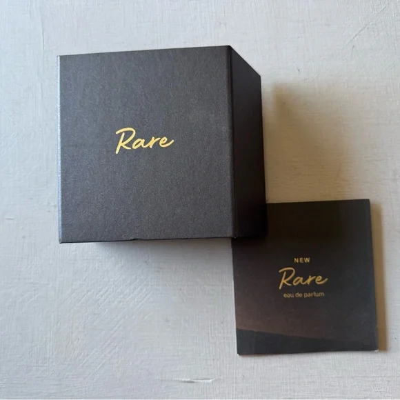 NWT Rare Beauty Rare EDP with PR Collectible Box - Picture 4 of 7